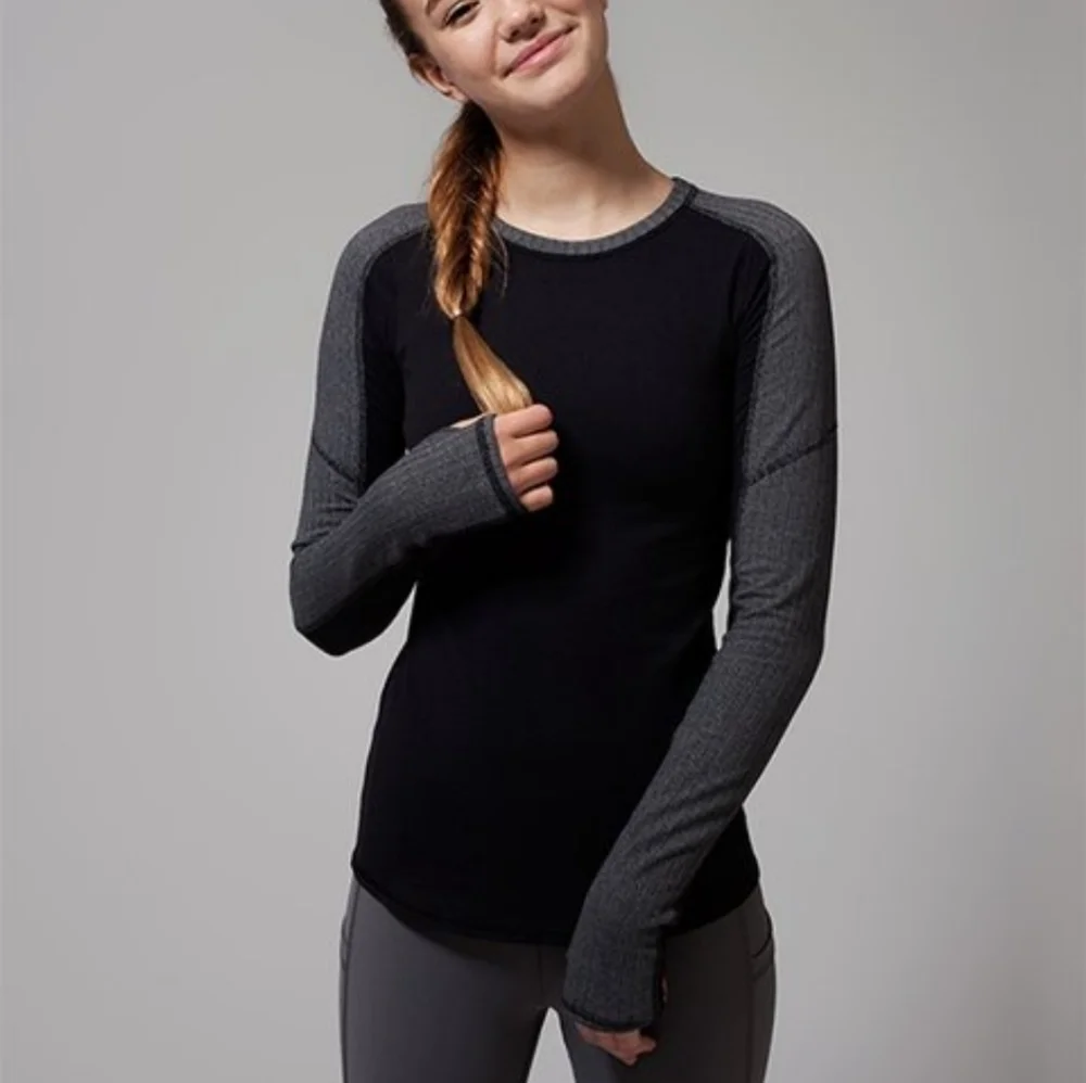 Ivivva | Black Heathered Herringbone Warm Terrain Long-Sleeve Tee